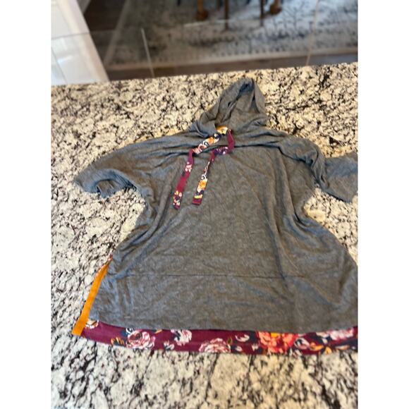 Matilda Jane top size S floral hooded - Picture 6 of 12